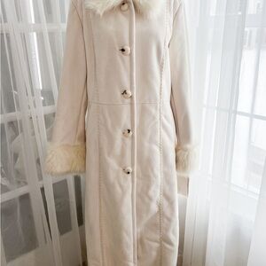 Terry Lewis Classic Luxuries Cream Teddy Jacket with Fur Trim Vintage